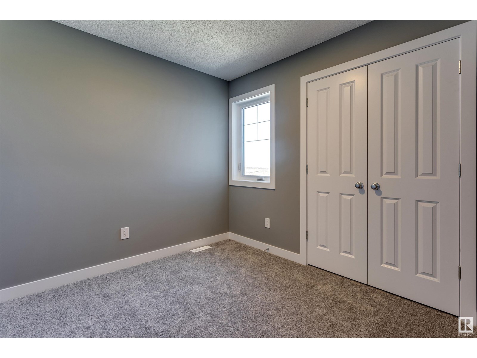 Photo 22 of 7122 52 Av, Beaumont AB