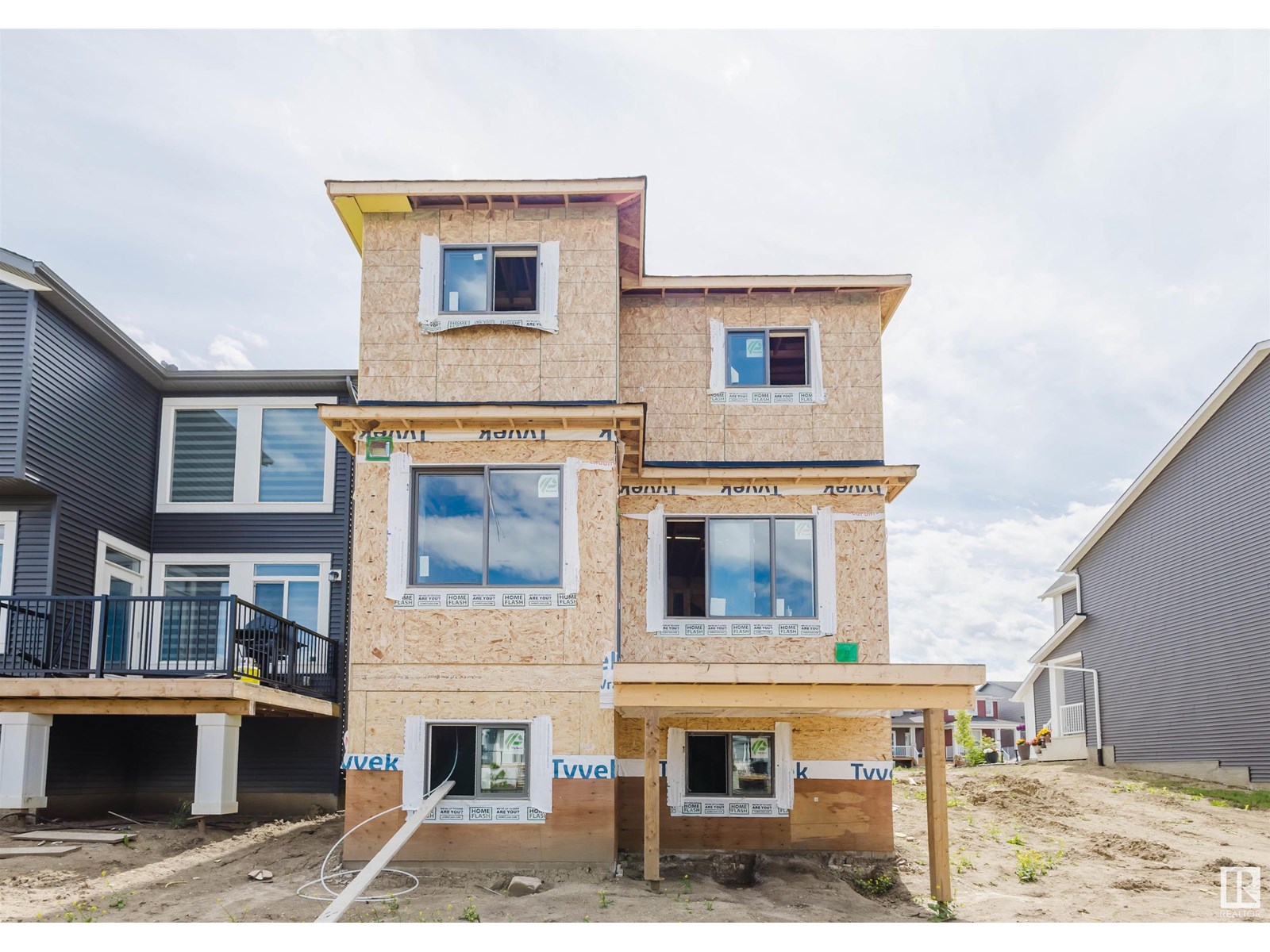 Photo 53 of 7122 52 Av, Beaumont AB