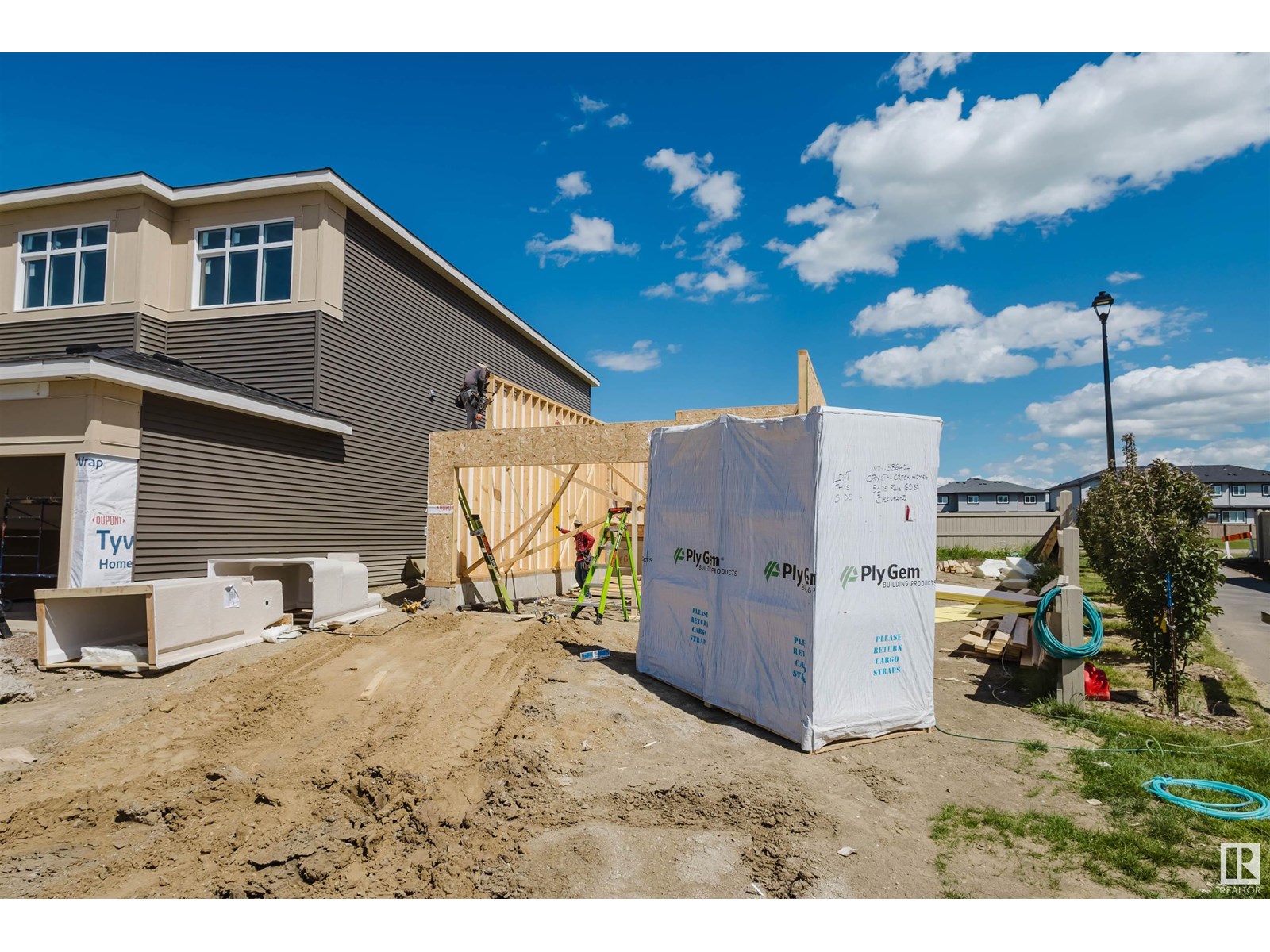 Photo 3 of 5103 69 St, Beaumont AB
