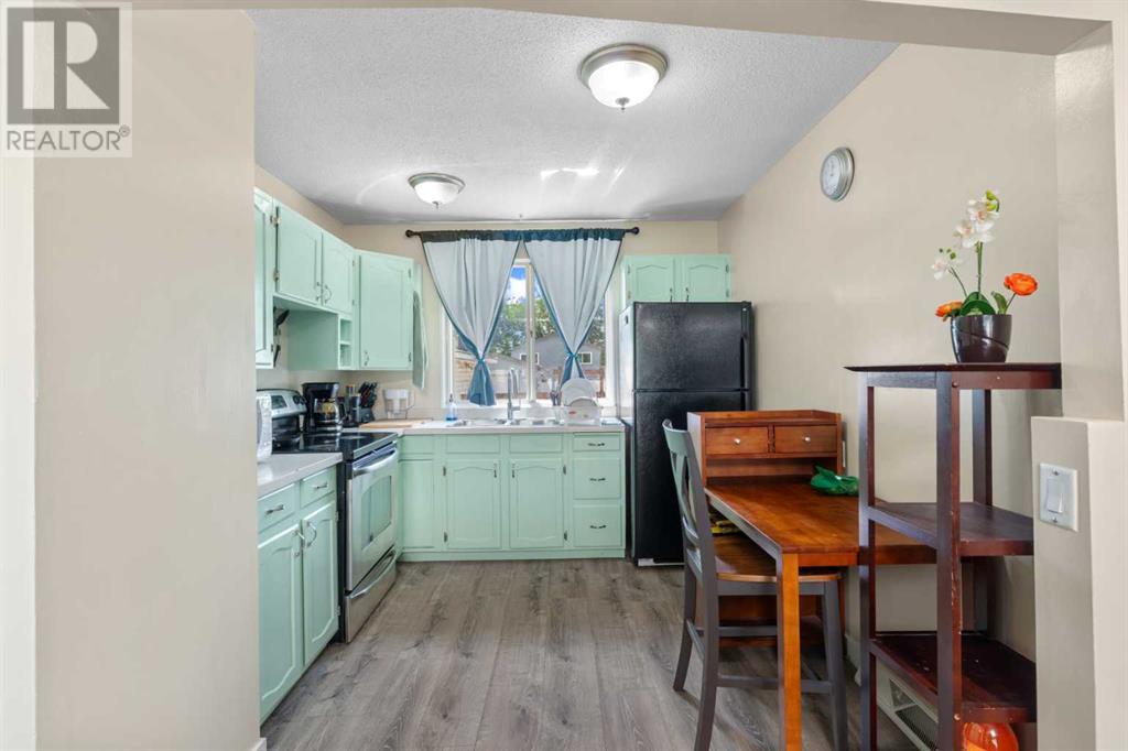 Single Family House Bi-level for Sale in  A Avenue SE Dover Calgary 