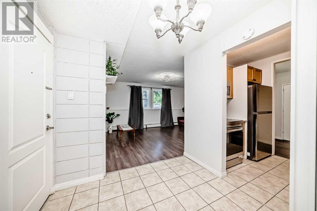 Single Family House for Sale in    Street SW Bankview Calgary 