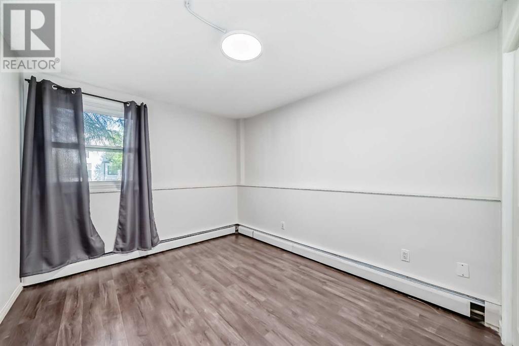 Single Family House for Sale in    Street SW Bankview Calgary 