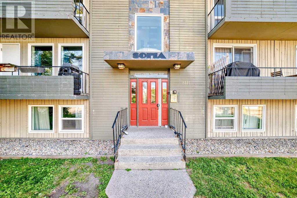 Single Family House for Sale in    Street SW Bankview Calgary 