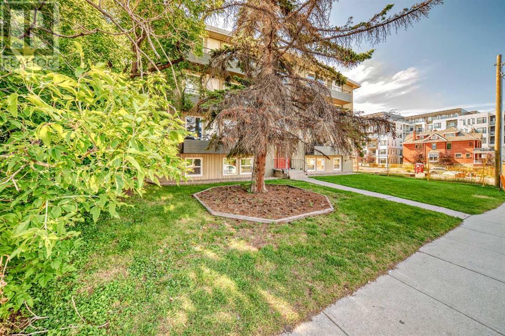 Single Family House for Sale in    Street SW Bankview Calgary 