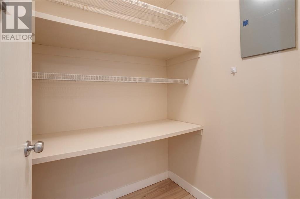 Single Family House for Sale in    Avenue SW Lower Mount Royal Calgary 