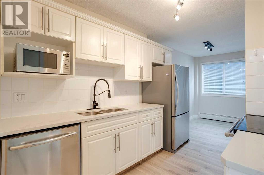 Single Family House for Sale in    Avenue SW Lower Mount Royal Calgary 