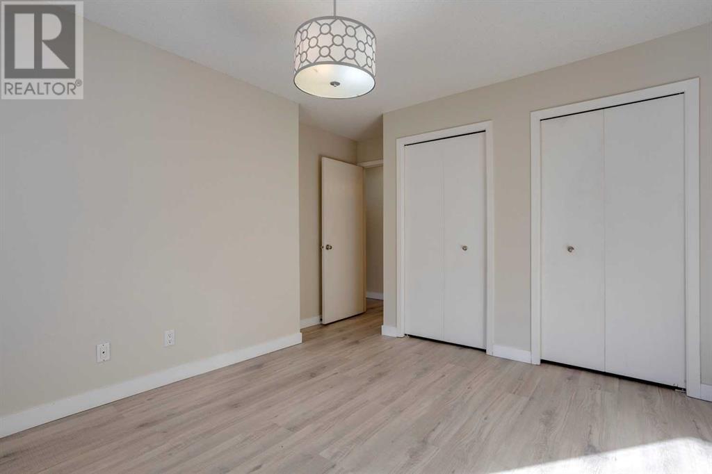 Single Family House for Sale in    Avenue SW Lower Mount Royal Calgary 