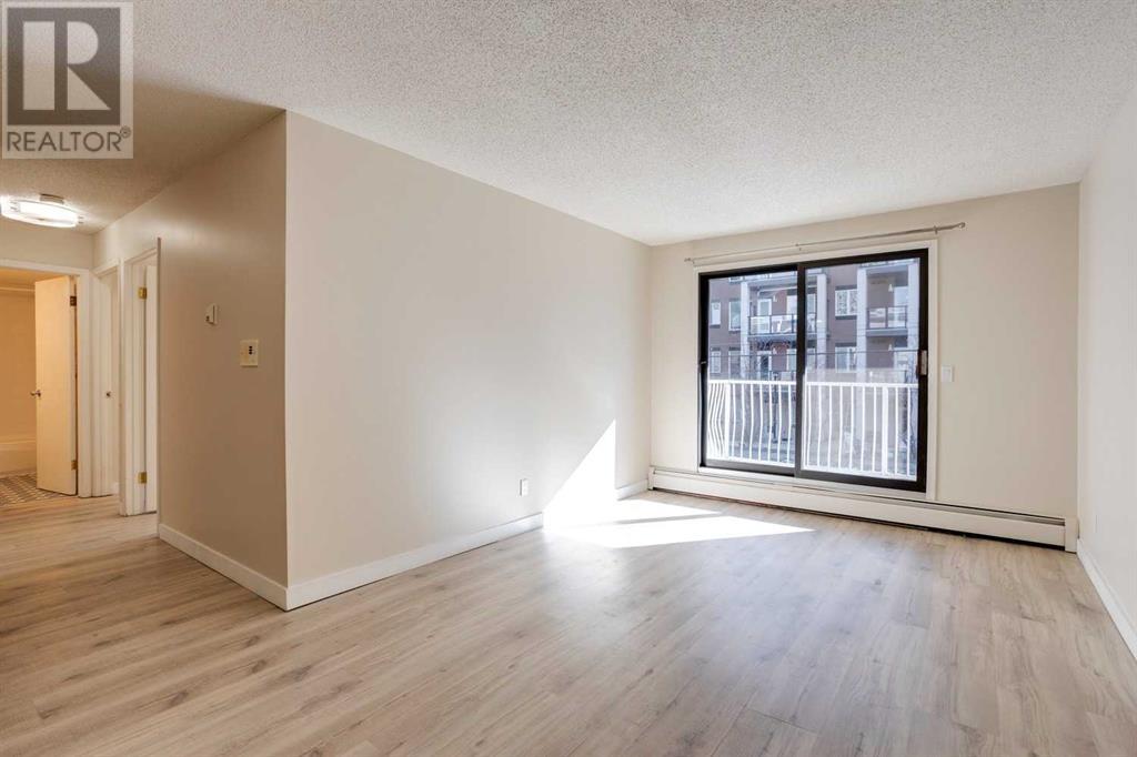 Single Family House for Sale in    Avenue SW Lower Mount Royal Calgary 
