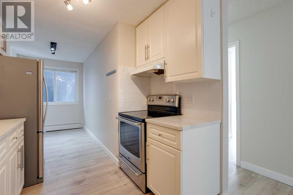 Single Family House for Sale in    Avenue SW Lower Mount Royal Calgary 