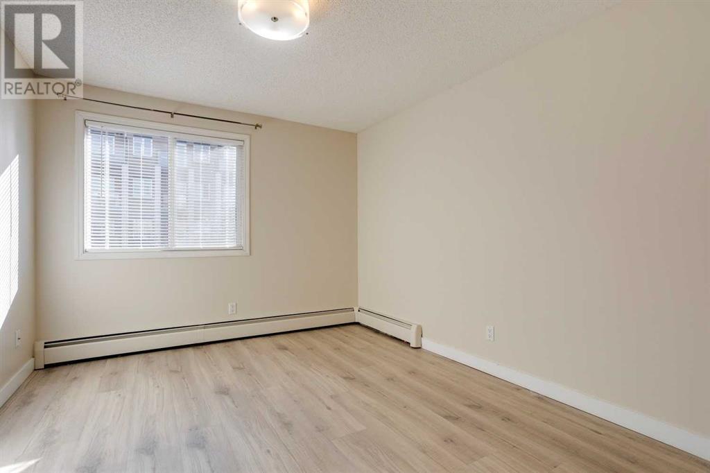 Single Family House for Sale in    Avenue SW Lower Mount Royal Calgary 