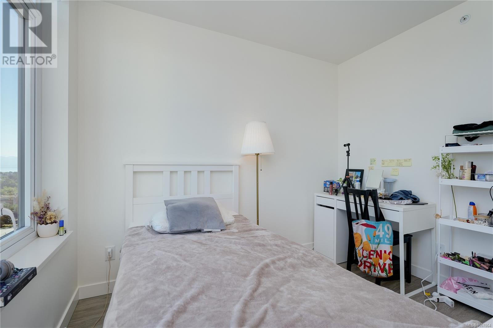 Photo 4 of 1702 845 Johnson St, Victoria BC