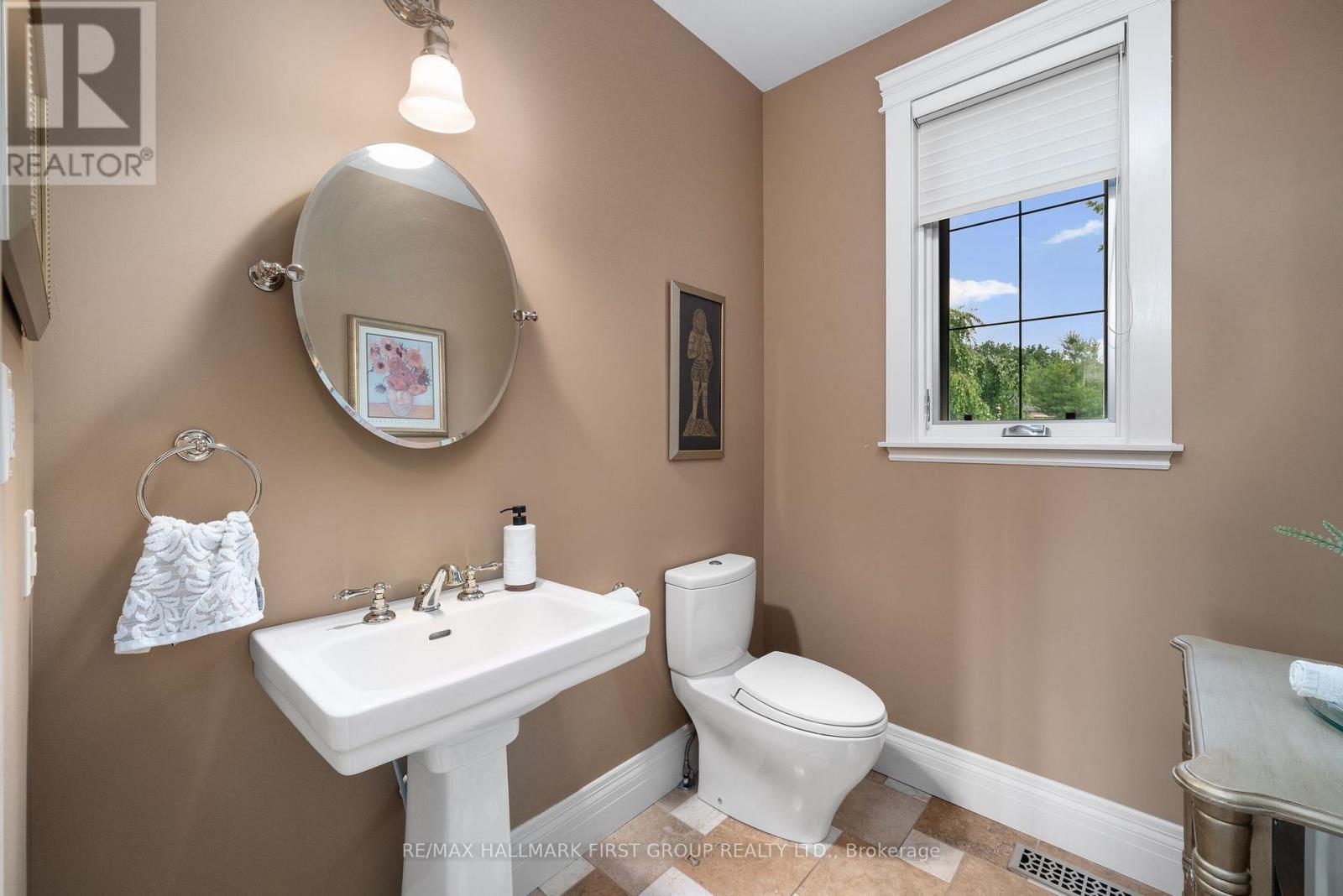 Photo 45 of 22 Rosslyn Drive, Brighton ON