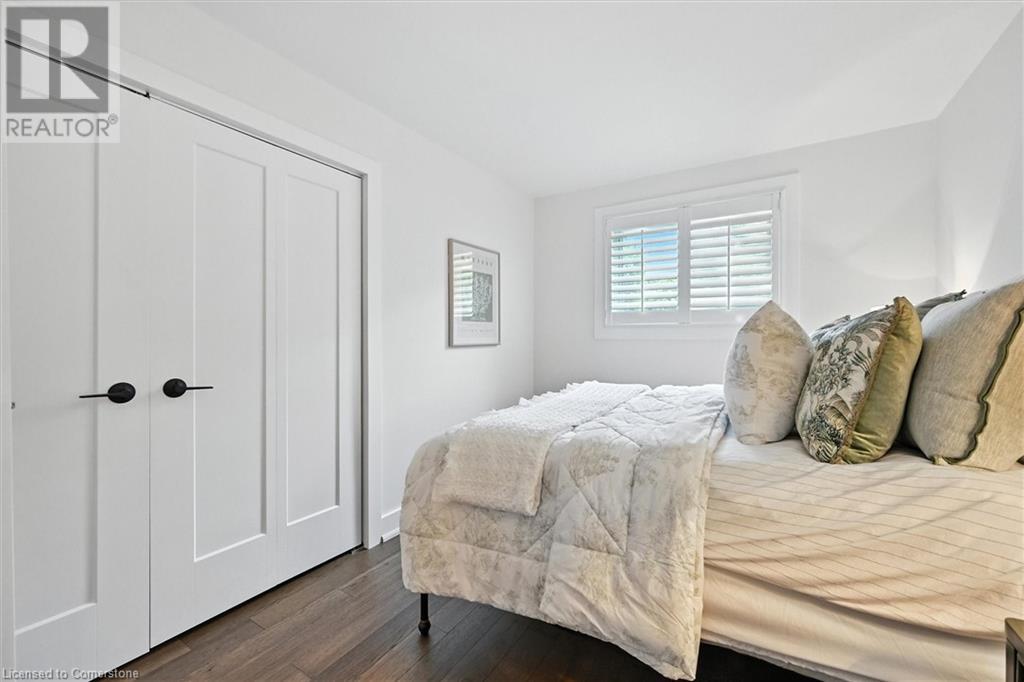 Photo 21 of 445 Woodview Road Unit 3, Burlington ON