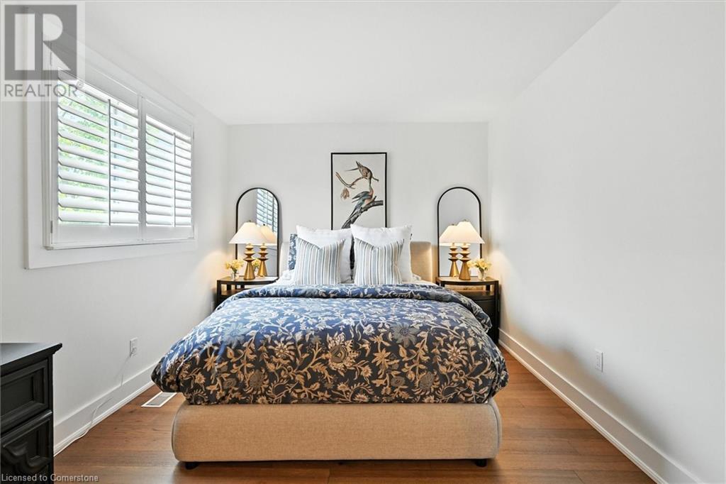 Photo 24 of 445 Woodview Road Unit 3, Burlington ON