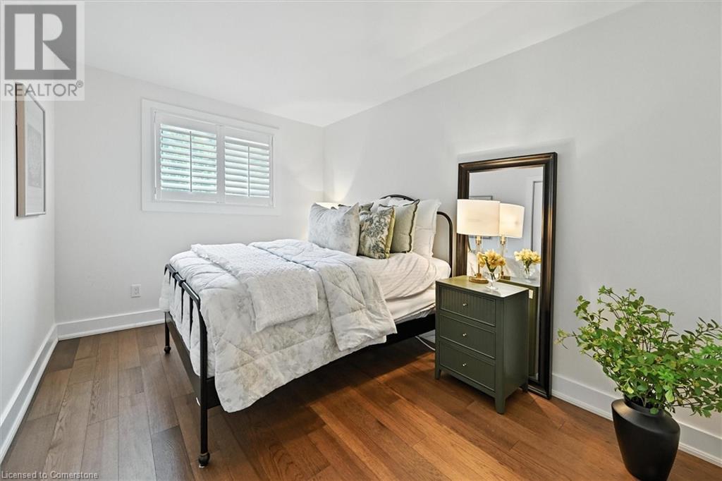 Photo 20 of 445 Woodview Road Unit 3, Burlington ON