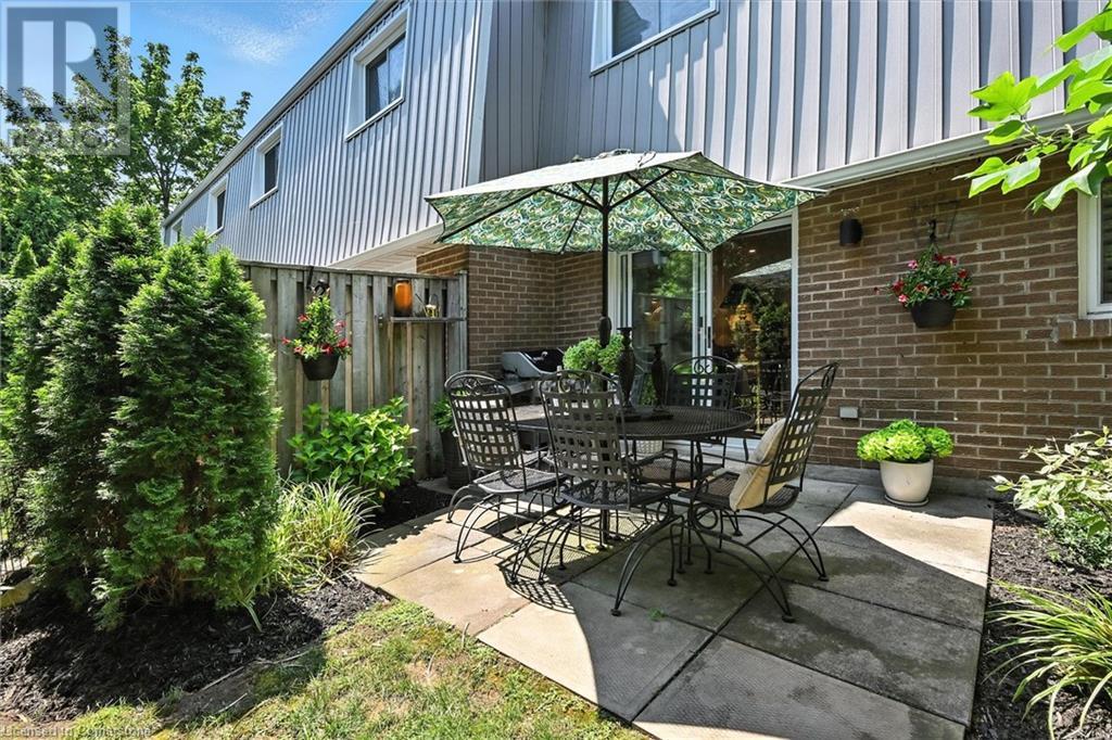 Photo 39 of 445 Woodview Road Unit 3, Burlington ON
