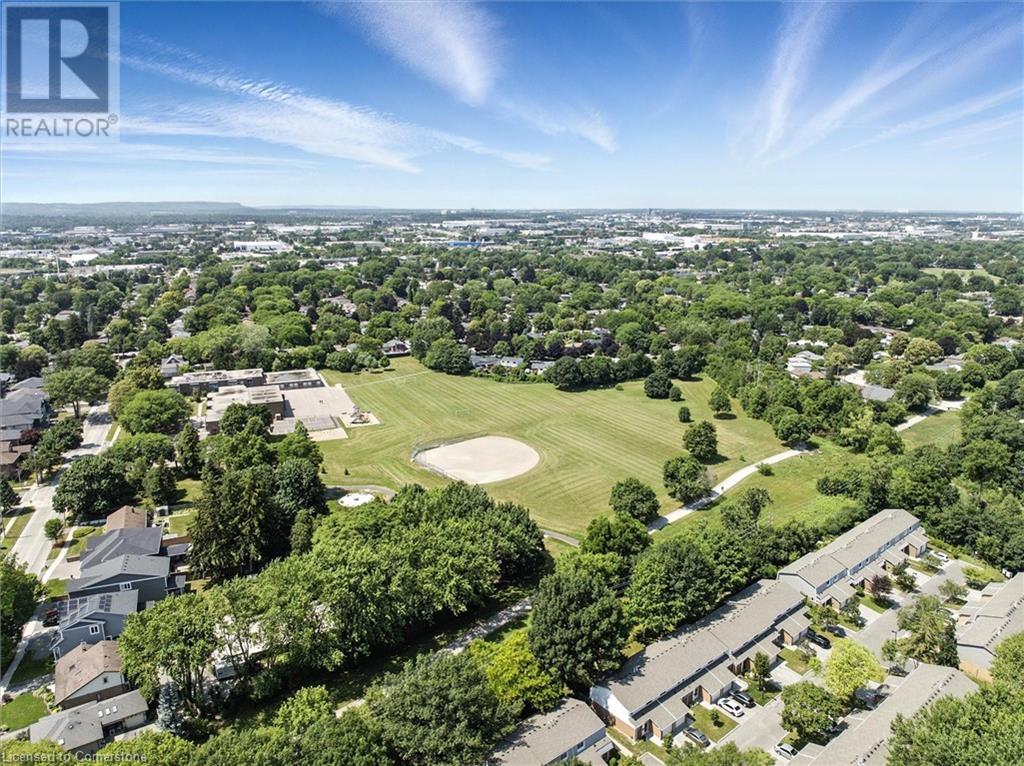 Photo 43 of 445 Woodview Road Unit 3, Burlington ON