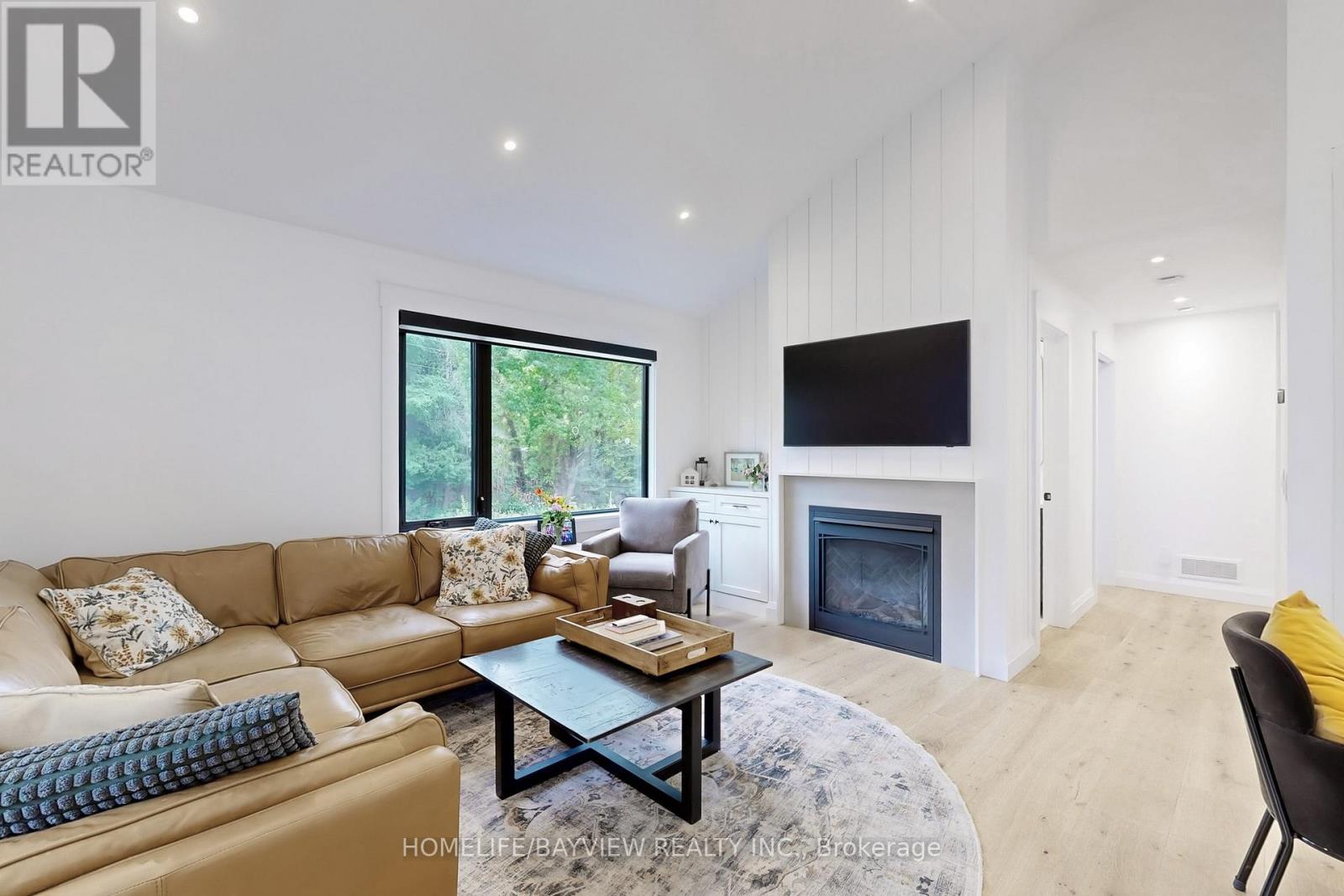 Photo 14 of 1371 Gill Road, Springwater ON