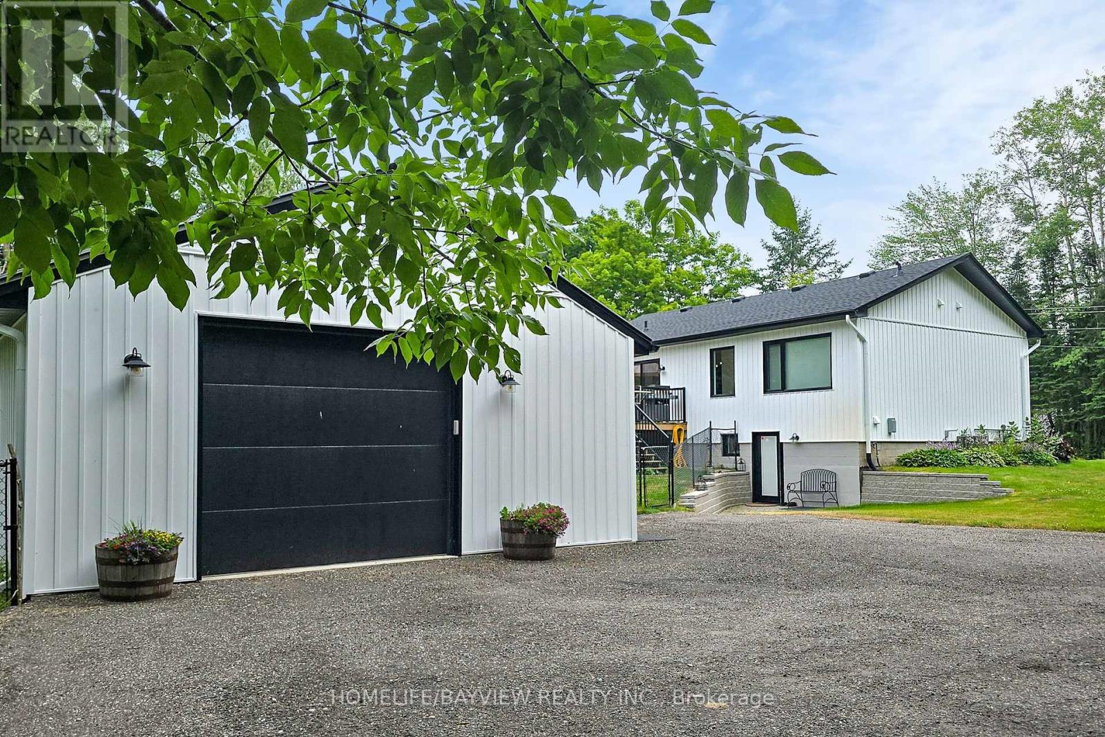 Photo 28 of 1371 Gill Road, Springwater ON