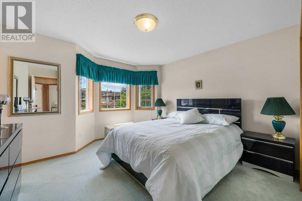 Single Family House for Sale in  Hidden Spring Close NW Hidden Valley Calgary 