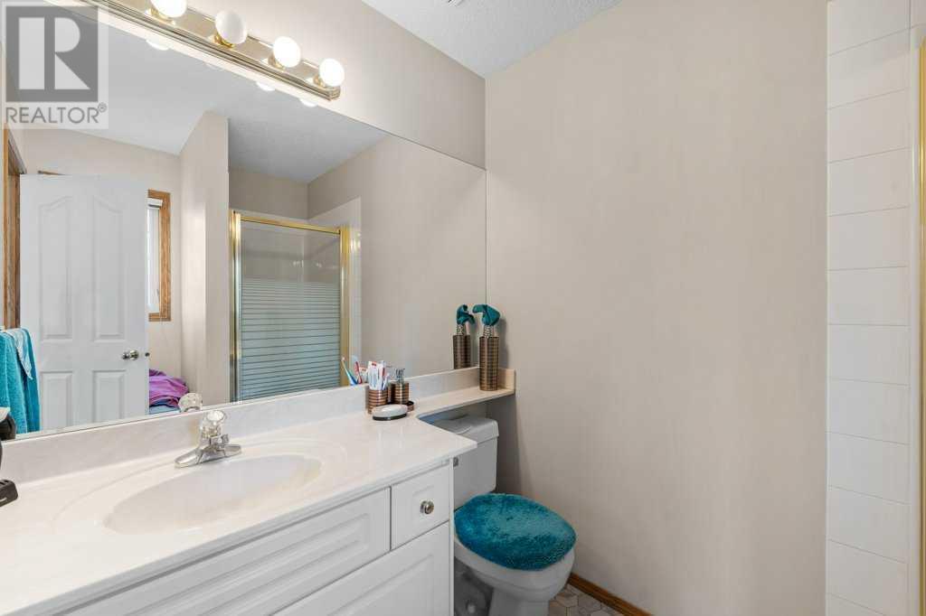 Single Family House for Sale in  Hidden Spring Close NW Hidden Valley Calgary 