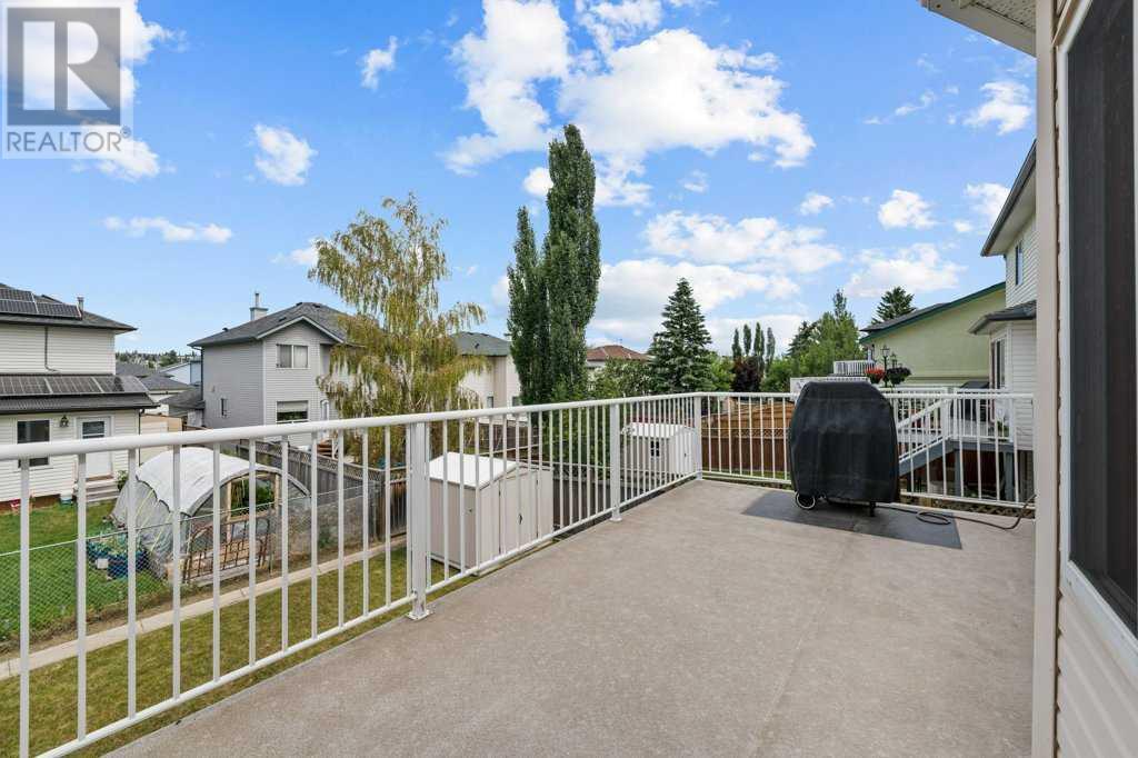 Single Family House for Sale in  Hidden Spring Close NW Hidden Valley Calgary 