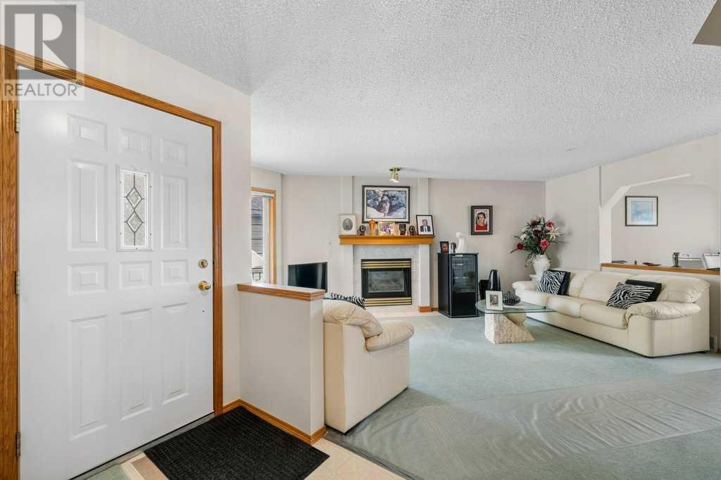 Single Family House for Sale in  Hidden Spring Close NW Hidden Valley Calgary 