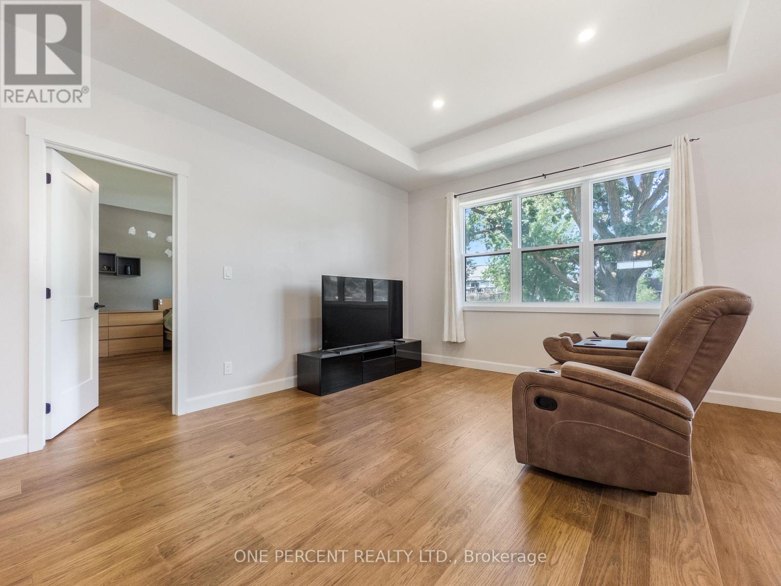 Photo 13 of 62 Craig Street, Belleville ON