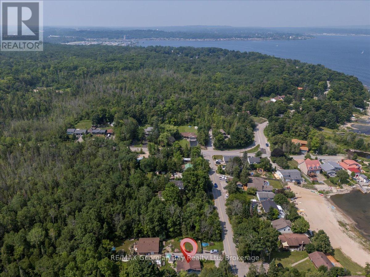 Photo 17 of 21 Grandview Road, Tay ON