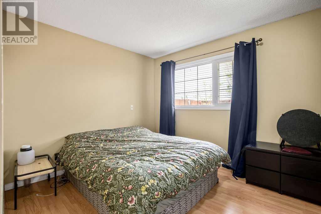 31 Castleglen Crescent NE, Calgary, Alberta
