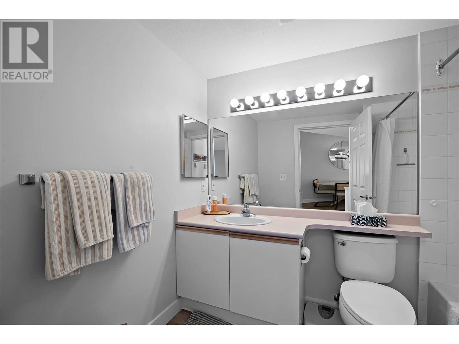 360 Battle Street Unit# 204, Kamloops