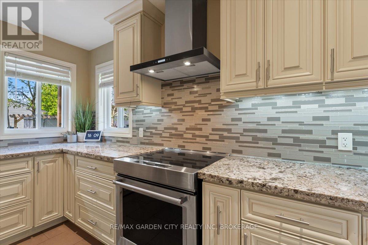 Photo 30 of 3246 Cedar Avenue, Fort Erie ON