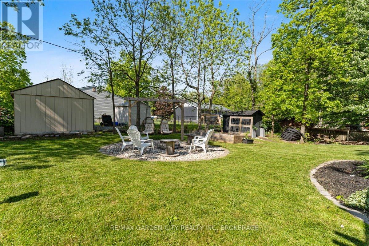 Photo 16 of 3246 Cedar Avenue, Fort Erie ON