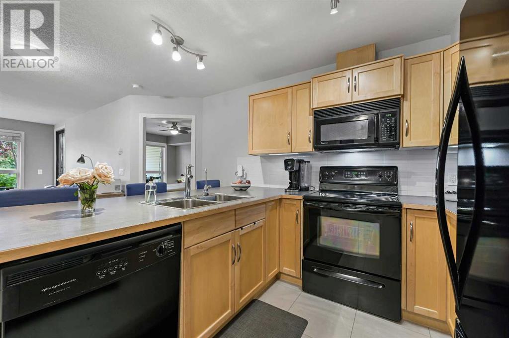 Single Family House for Sale in    Street NE Beddington Heights Calgary 