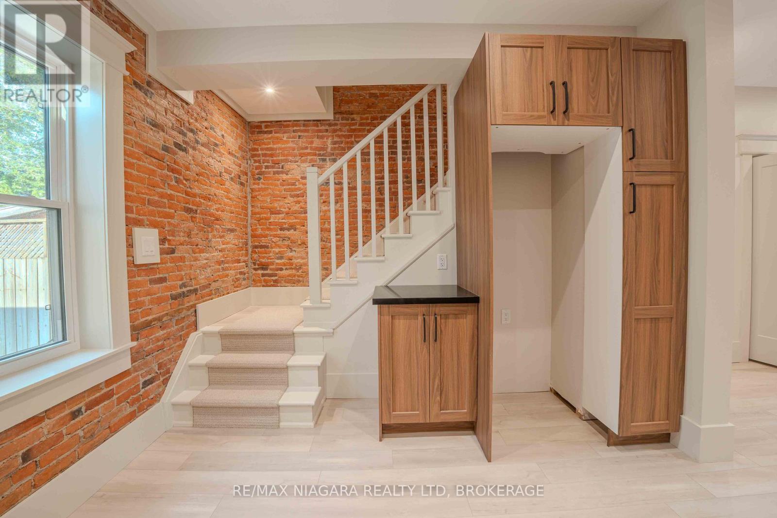 Photo 39 of 6 Almond Street, St Catharines ON