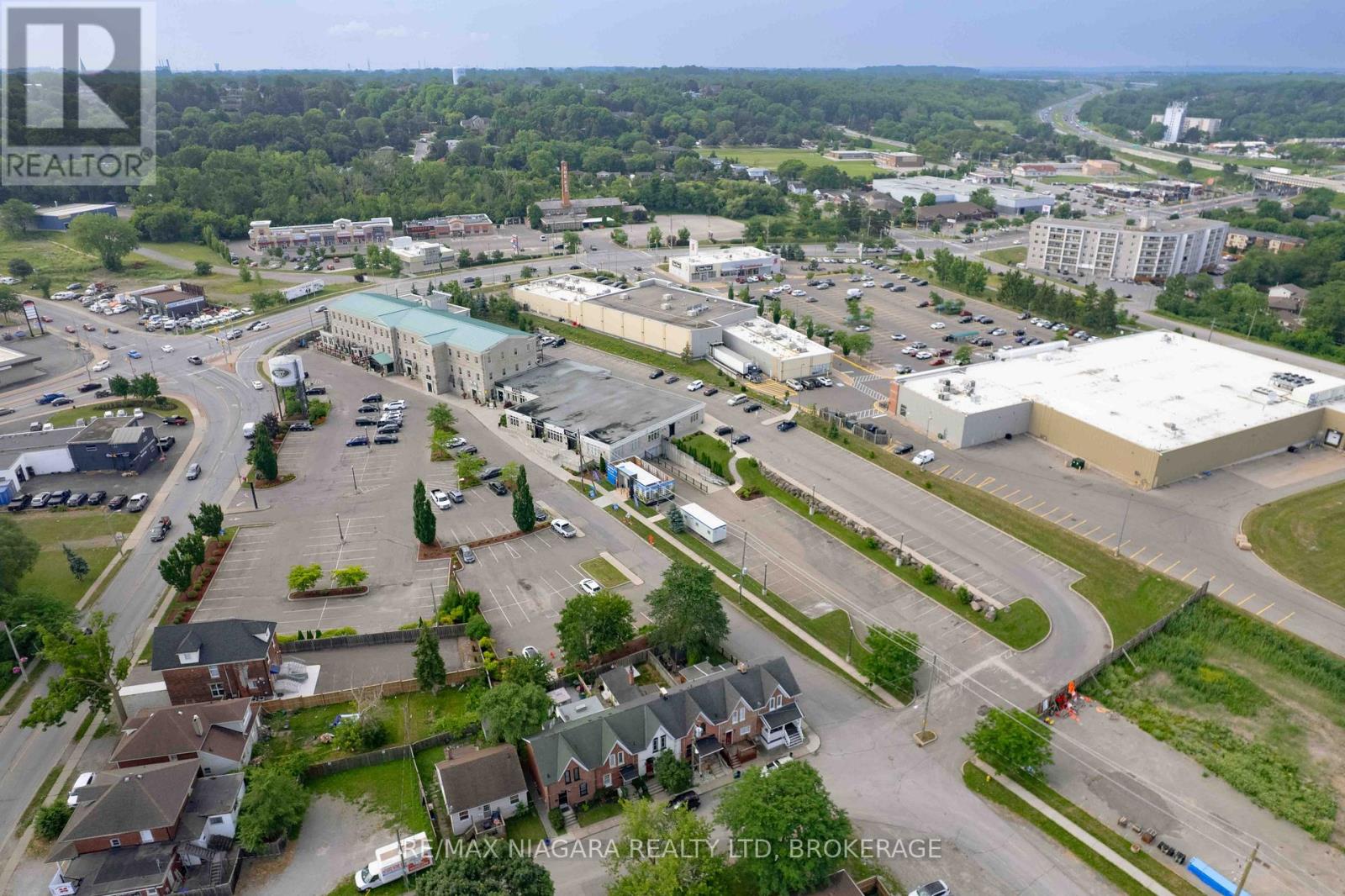 Photo 26 of 6 Almond Street, St Catharines ON