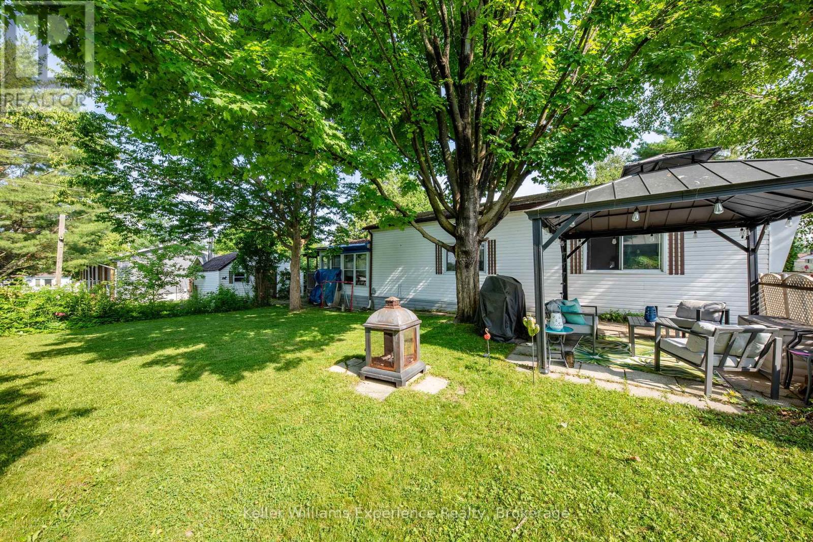 Photo 21 of 30 Berts Road, Midland ON