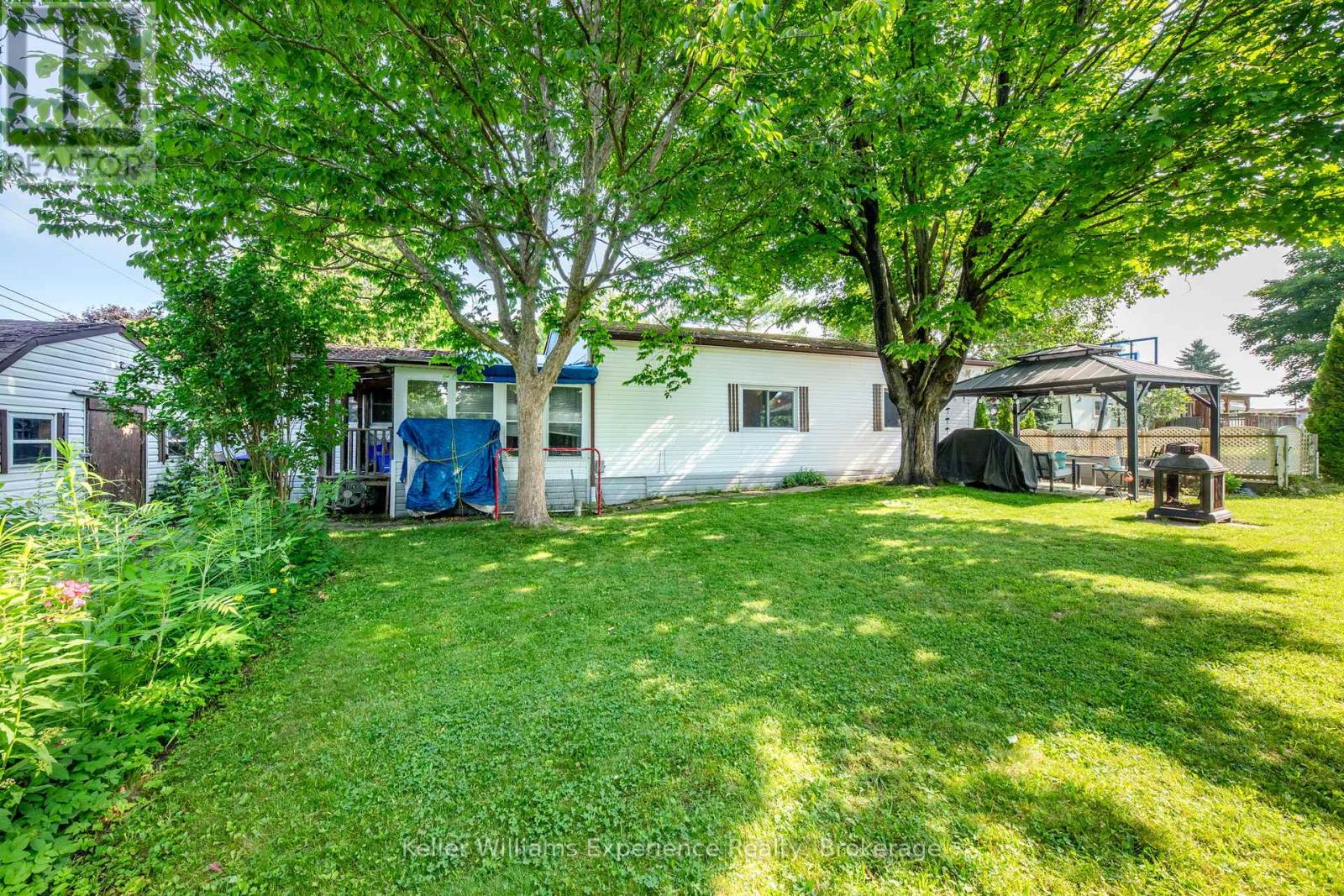 Photo 18 of 30 Berts Road, Midland ON