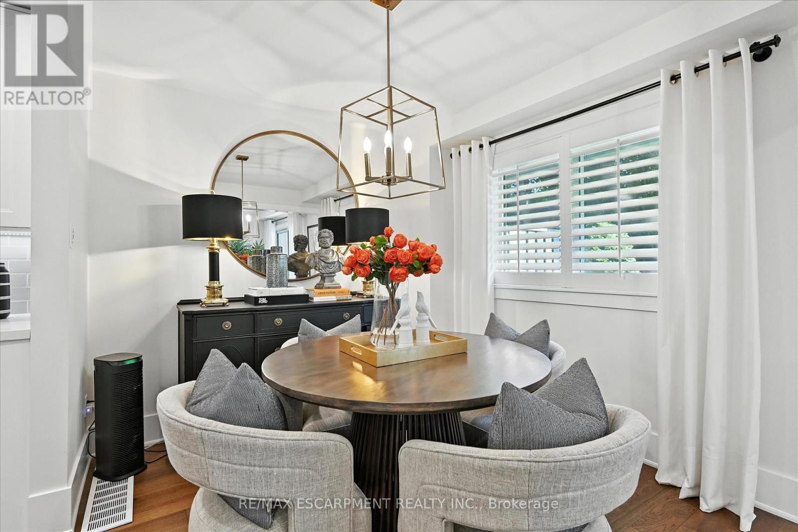 Photo 29 of 3 445 Woodview Road, Burlington ON