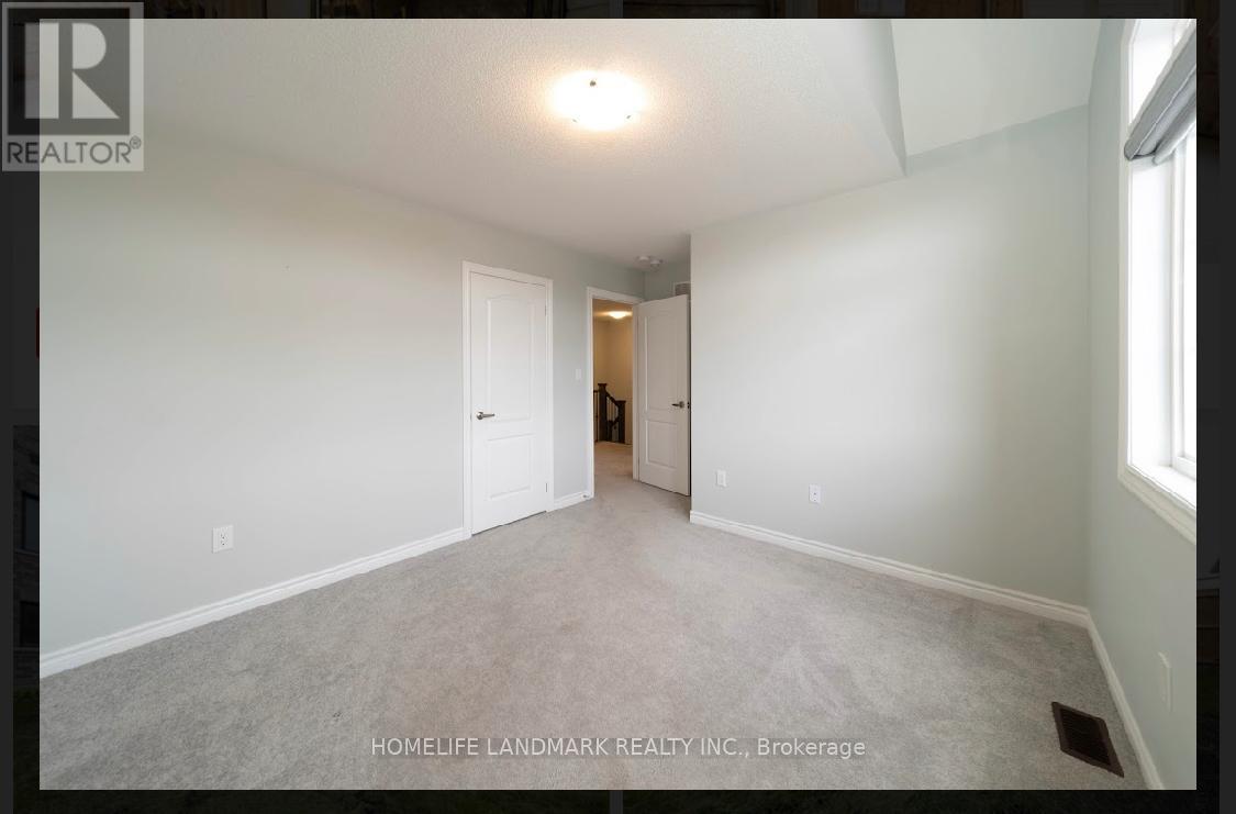 Photo 6 of 224 Danny Wheeler Boulevard, Georgina ON