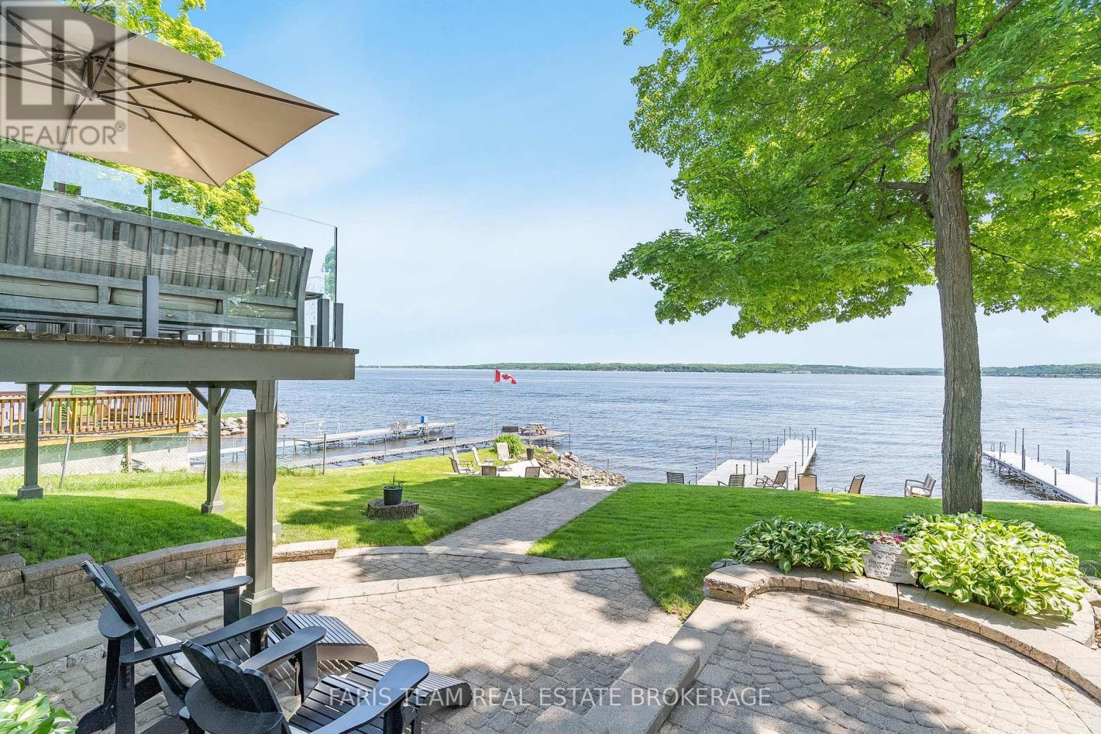 Photo 21 of 431 Mundys Bay Road, Midland ON