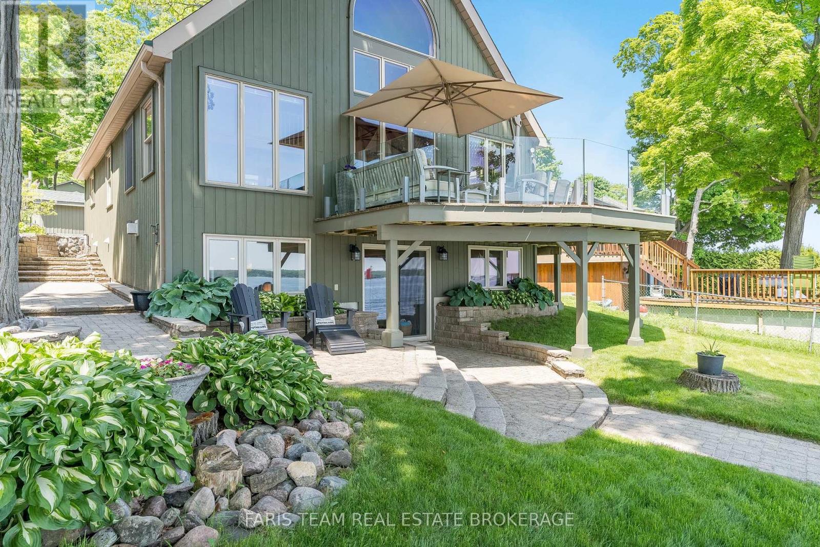 Photo 10 of 431 Mundys Bay Road, Midland ON