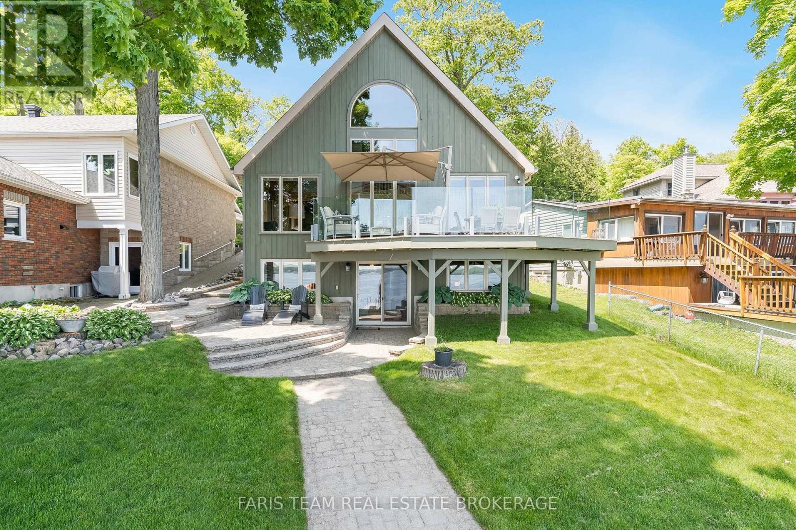 Photo 12 of 431 Mundys Bay Road, Midland ON