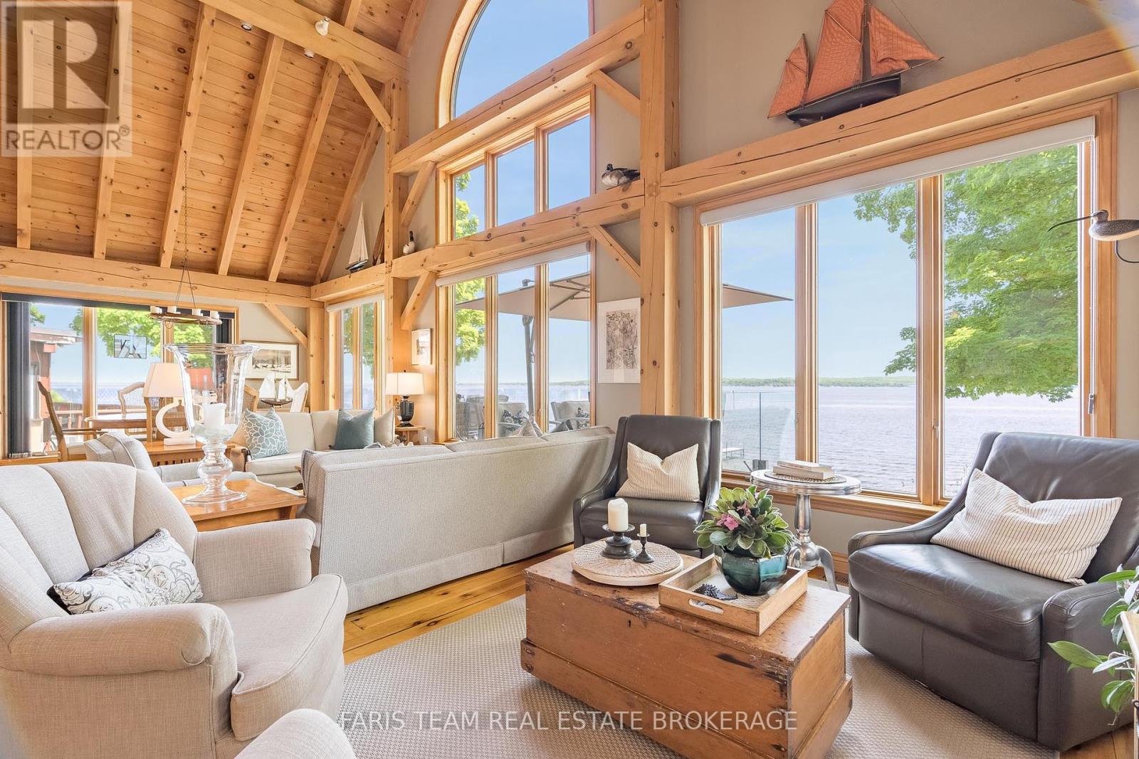 Photo 6 of 431 Mundys Bay Road, Midland ON