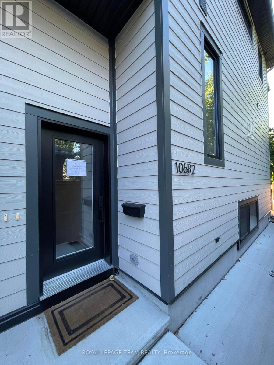 B2 side entrance