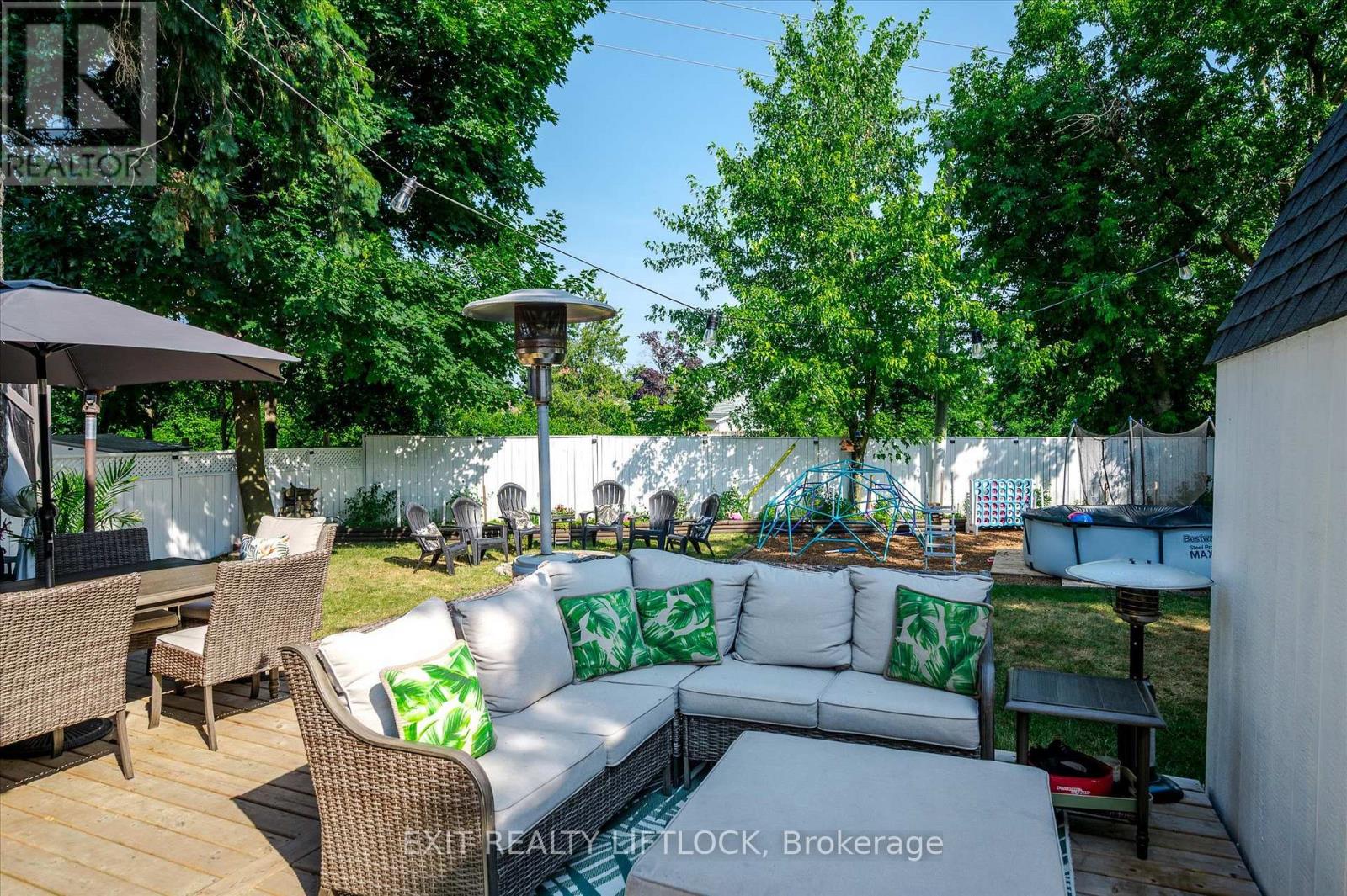 Photo 19 of 572 Romaine Street, Peterborough Central ON