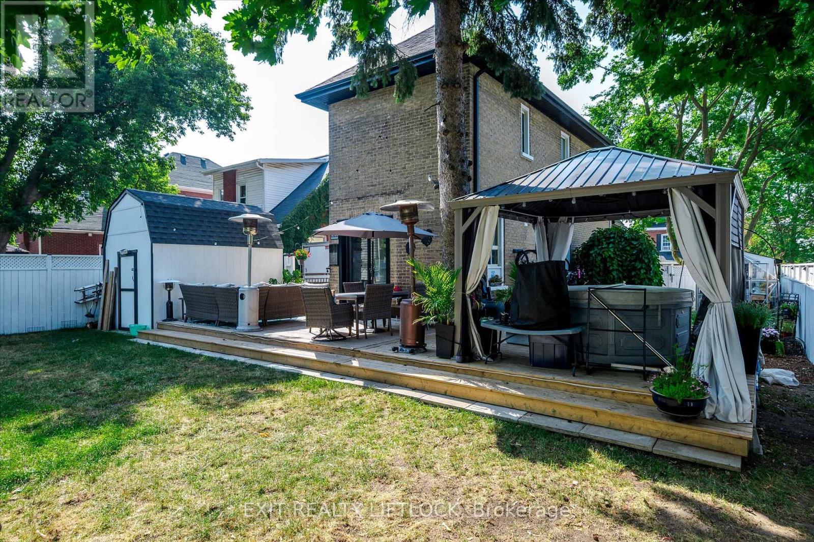 Photo 34 of 572 Romaine Street, Peterborough Central ON