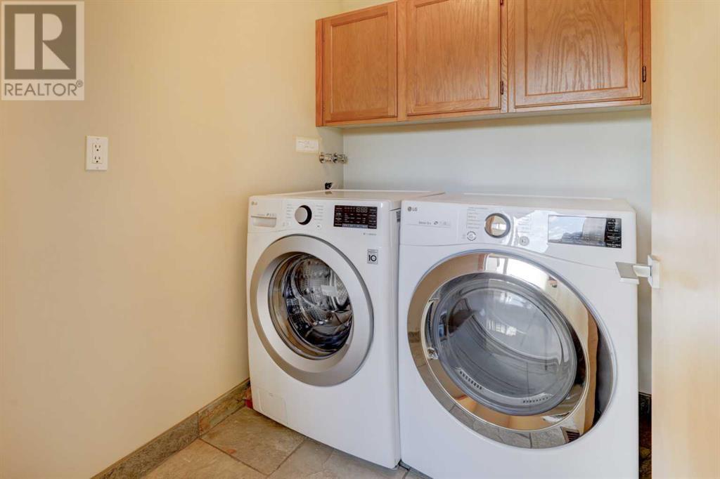 Single Family House for Sale in  Colgrove Avenue NE Renfrew Calgary 
