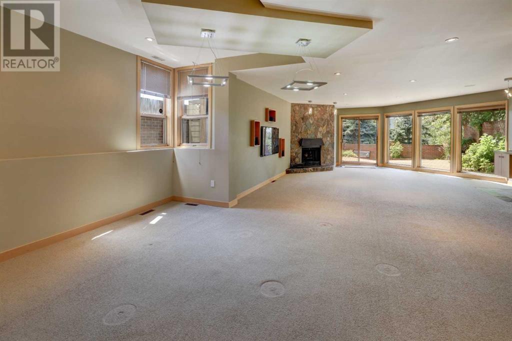 Single Family House for Sale in  Colgrove Avenue NE Renfrew Calgary 
