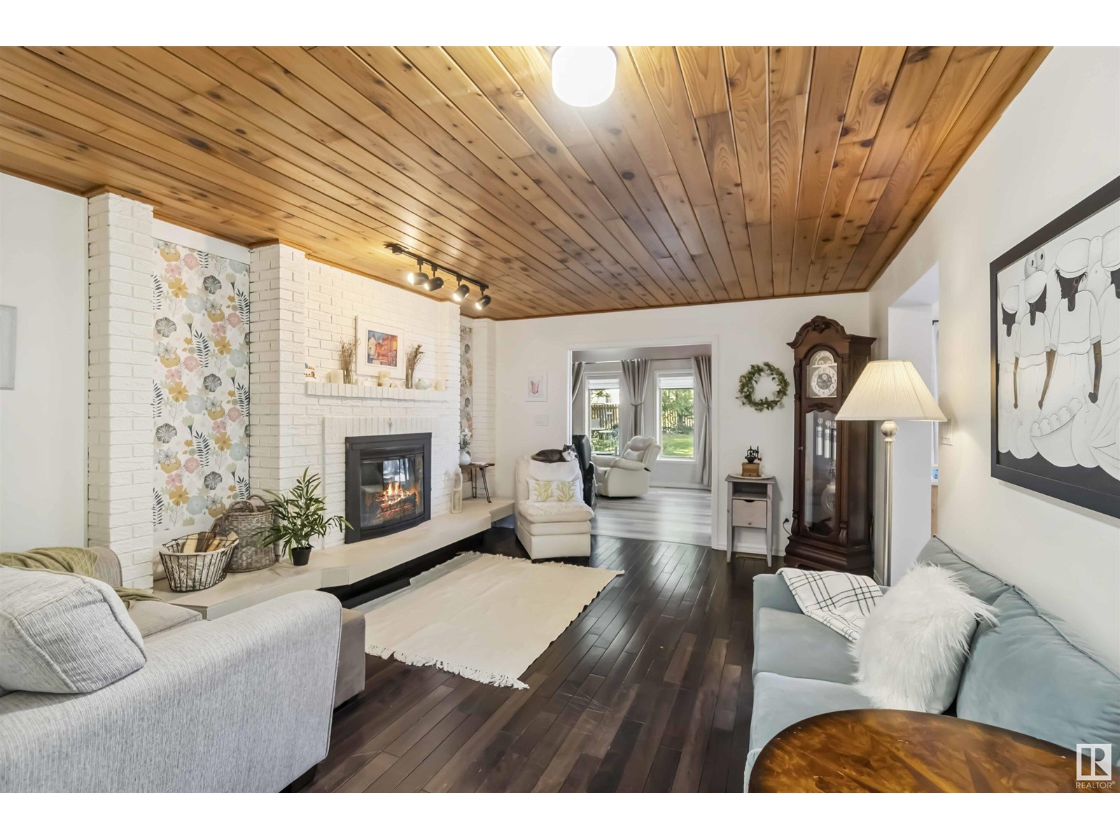 Photo 4 of 9818 185 St Nw, Edmonton AB